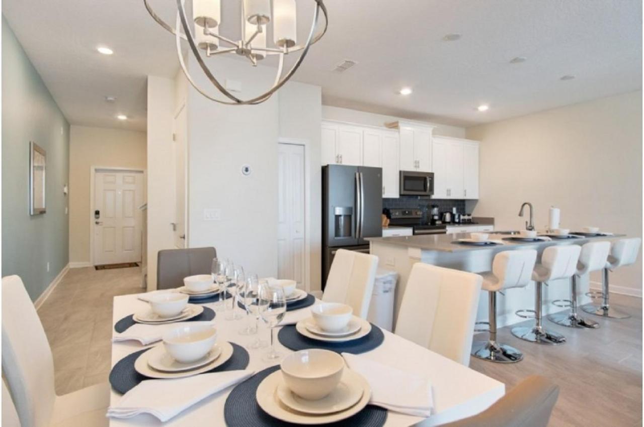 Four-Bedroom Townhome Kissimmee أورلاندو المظهر الخارجي الصورة